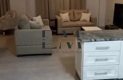 شقة - 3 غرف نوم - 3 حمامات للايجار في حى القرنفل - التجمع الخامس - مدينة القاهرة الجديدة - القاهرة