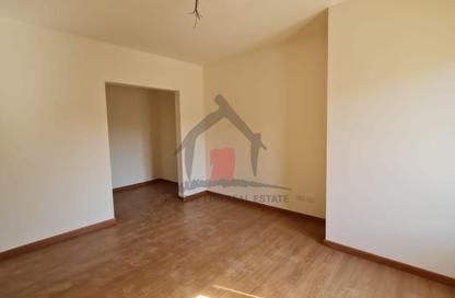 (بنتهاوس (روف - 3 غرف نوم - 4 حمامات للبيع في نيو جيزة - طريق مصر اسكندرية الصحراوي - مدينة 6 أكتوبر - الجيزة (بنتهاوس (روف - 3 غرف نوم - 4 حمامات للبيع في نيو جيزة - طريق مصر اسكندرية الصحراوي - مدينة 6 أكتوبر - الجيزة