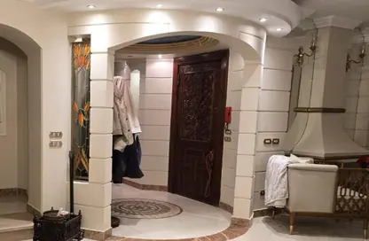 Apartment - 3 Bedrooms - 2 Bathrooms for sale in Al Lewaa Mahmoud Samy Basha St. - 6th Zone - Nasr City - Cairo