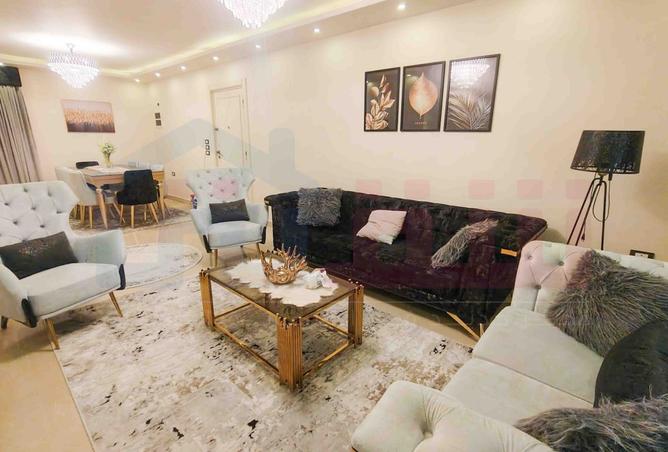 102899063 - Property Main Image