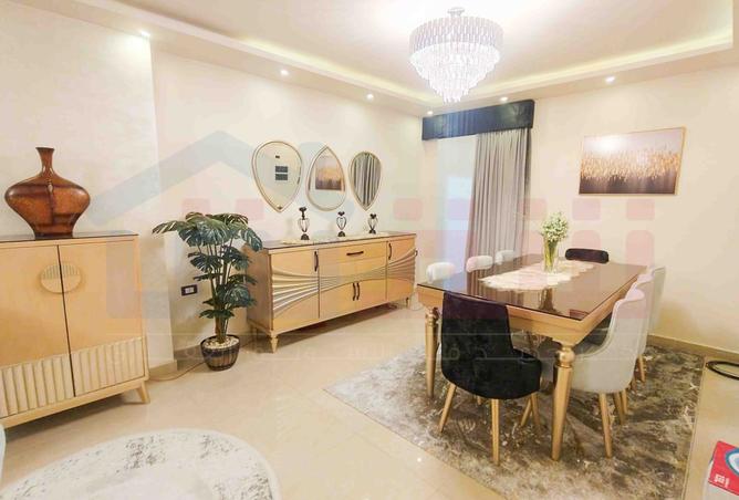 102899063 - Property Image 2