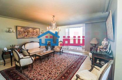 Apartment - 5 - 5 for sale in Zezenia - Hay Sharq - Alexandria