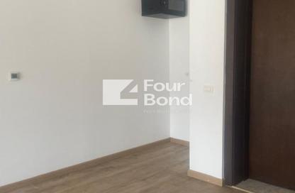 Office Space - Studio - 2 Bathrooms for rent in Eastown - 5th Settlement Compounds - The 5th Settlement - New Cairo City - Cairo