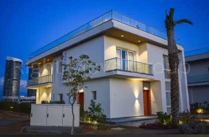 فيلا - 5 غرف نوم - 5 حمامات للبيع في مازيرين - مدينة العلمين الجديدة - العلمين - الساحل الشمالي