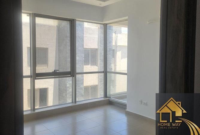 96853011 - Property Image 2