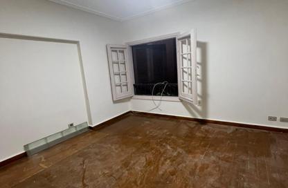 Apartment - 3 Bedrooms - 2 Bathrooms for sale in Al Sefarat District - Nasr City - Cairo