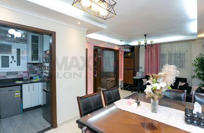 Apartment - 3 Bedrooms - 1 Bathroom for sale in Kafr Abdo St. - Kafr Abdo - Roushdy - Hay Sharq - Alexandria