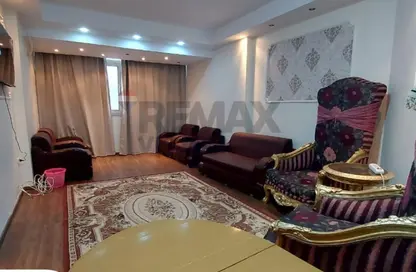Apartment - 2 Bedrooms - 1 Bathroom for rent in Khaled Ibn Alwaleed St. - Sidi Beshr - Hay Awal El Montazah - Alexandria