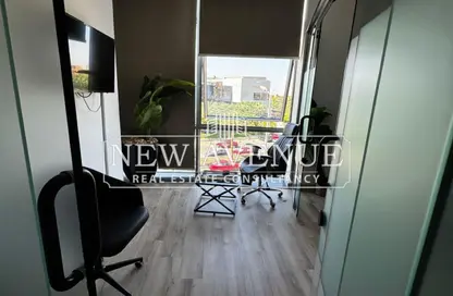 Office Space - 2 Bedrooms - 2 Bathrooms for sale in The Square - 5th Settlement Compounds - The 5th Settlement - New Cairo City - Cairo Office Space - 2 Bedrooms - 2 Bathrooms for sale in The Square - 5th Settlement Compounds - The 5th Settlement - New Cairo City - Cairo