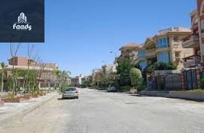 Apartment - 3 Bedrooms - 3 Bathrooms for sale in New Narges - New Cairo City - Cairo