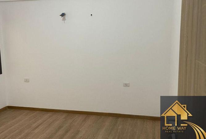 55758354 - Property Image 3