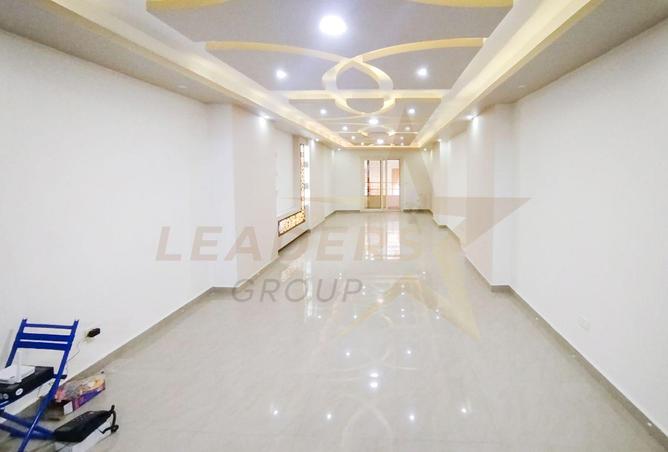90720742 - صورة العقار 2