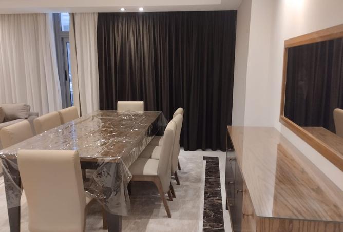 102899827 - Property Image 2