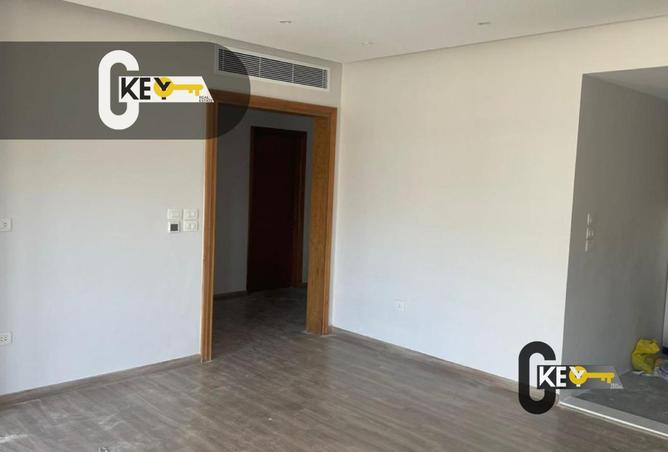90998420 - Property Image 2