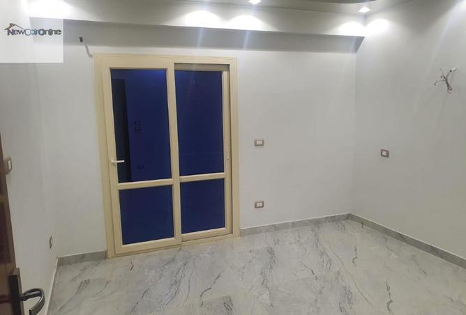 104039678 - Property Image 3