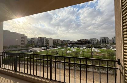 Apartment - 3 Bedrooms - 4 Bathrooms for sale in Moon Residences - Fifth Square - The 5th Settlement - New Cairo City - Cairo