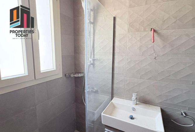 72453011 - Property Image 3