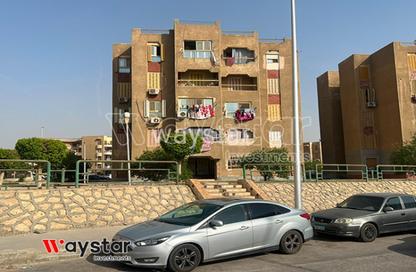 Apartment - 2 Bedrooms - 1 Bathroom for sale in Karem Mahmoud St. - North Youth Housing - The 1st Settlement - New Cairo City - Cairo Apartment - 2 Bedrooms - 1 Bathroom for sale in Karem Mahmoud St. - North Youth Housing - The 1st Settlement - New Cairo City - Cairo