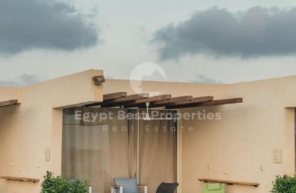 Chalet - 2 Bedrooms - 2 Bathrooms for sale in Direction White - Ras Al Hekma - North Coast Chalet - 2 Bedrooms - 2 Bathrooms for sale in Direction White - Ras Al Hekma - North Coast