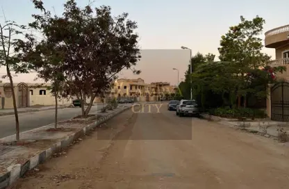 شقة - 3 غرف نوم - 2 حمامات للبيع في طريق الشروق - المجاورة الاولي - الحي الثامن - مدينة الشروق - القاهرة