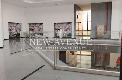 Retail - Studio - 2 Bathrooms for rent in Gamal Abdel Nasser Axis - The 3rd Settlement - New Cairo City - Cairo