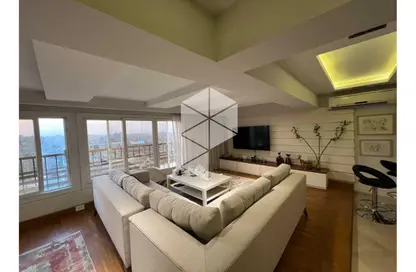 شقة - 3 غرف نوم - 3 حمامات للايجار في شارع الجزيرة الوسطى (شارع يوسف كامل) - الزمالك - القاهرة