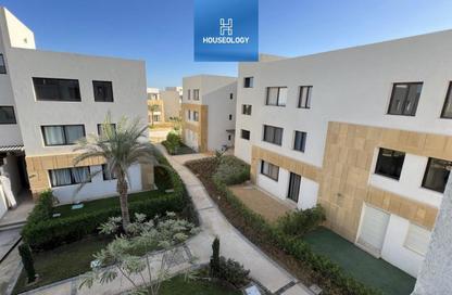 Chalet - 3 Bedrooms - 4 Bathrooms for sale in Azha North - Ras Al Hekma - North Coast