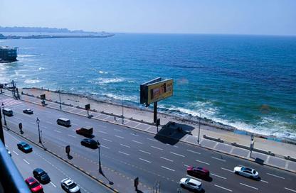 Apartment - 3 Bedrooms - 2 Bathrooms for sale in Al Geish Road - Camp Chezar - Hay Wasat - Alexandria