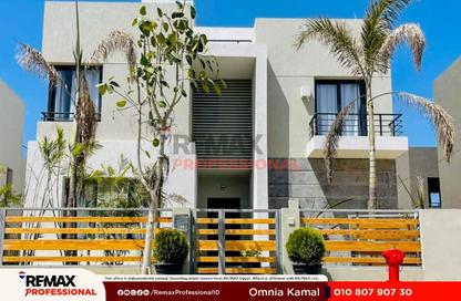 Villa - 5 Bedrooms - 7+ Bathrooms for sale in Palm Hills - Alexandria Compounds - Alexandria