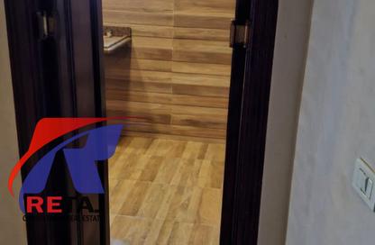 Apartment - 3 - 2 for sale in Ahmed Al Zomor St. - 9th Zone - Nasr City - Cairo