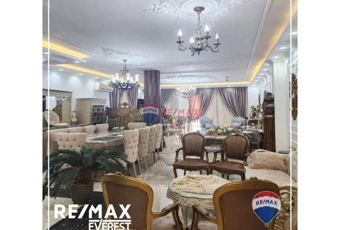 8711935 - Property Image 3