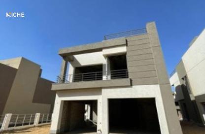 Villa - 6 Bedrooms - 7 Bathrooms for sale in The Crown - Cairo Alexandria Desert Road - 6 October City - Giza