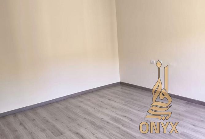 93543580 - صورة العقار 3