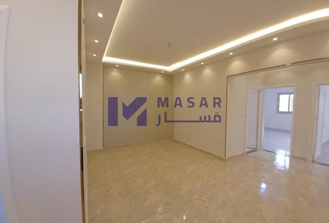 8577357 - Property Image 2