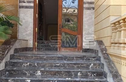Apartment - 3 Bedrooms - 1 Bathroom for rent in Doctor Ali Mosharafa St. - Al Narges 6 - Al Narges - New Cairo City - Cairo