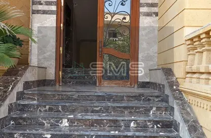 Apartment - 3 Bedrooms - 1 Bathroom for rent in Doctor Ali Mosharafa St. - Al Narges 6 - Al Narges - New Cairo City - Cairo