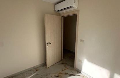Apartment - 3 Bedrooms - 2 Bathrooms for rent in Sun Capital - Fayoum Desert road - 6 October City - Giza