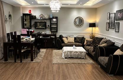 Apartment - 3 Bedrooms - 3 Bathrooms for sale in Al Gezira St. - South Investors Area - New Cairo City - Cairo
