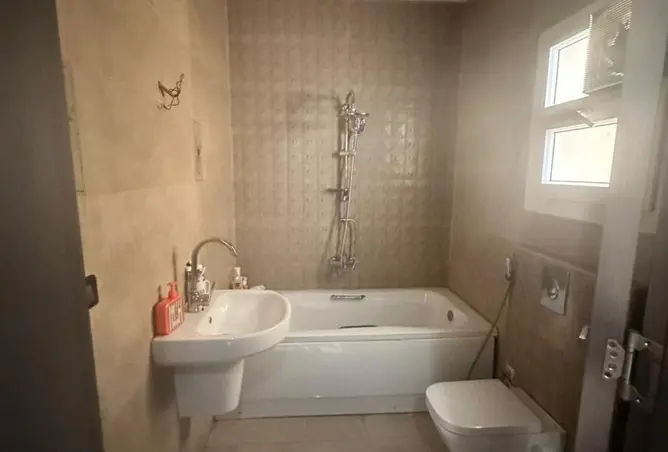 107408412 - Property Image 3