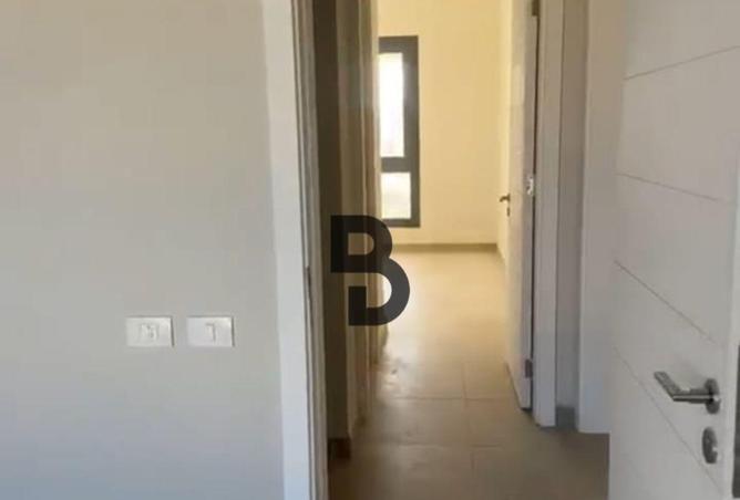 82102418 - Property Image 3