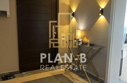 Apartment - 3 Bedrooms - 3 Bathrooms for rent in New Giza - Cairo Alexandria Desert Road - 6 October City - Giza