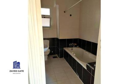 Apartment - 3 Bedrooms - 2 Bathrooms for rent in Hadayek Al Mohandessin - 4th District - Sheikh Zayed City - Giza