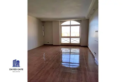 Apartment - 3 Bedrooms - 2 Bathrooms for rent in Hadayek Al Mohandessin - 4th District - Sheikh Zayed City - Giza