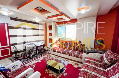 Apartment - 2 - 1 for sale in Camp Chezar - Hay Wasat - Alexandria