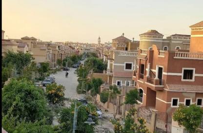 Twin House - 4 Bedrooms - 4 Bathrooms for sale in Étoile De Ville - 5th Settlement Compounds - The 5th Settlement - New Cairo City - Cairo
