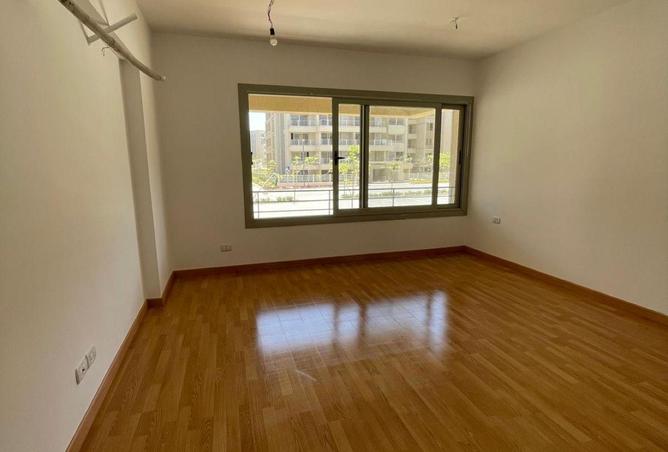 شقة/ايجار/متشطبة/كابيتال جاردنز