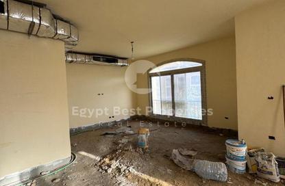 Apartment - 3 Bedrooms - 3 Bathrooms for sale in Stone Residence - 5th Settlement Compounds - The 5th Settlement - New Cairo City - Cairo