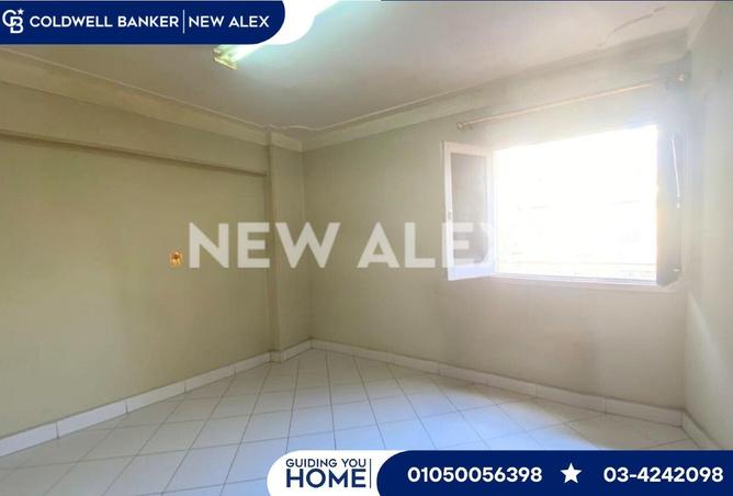 8576755 - Property Image 2