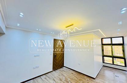 Office Space - 7+ Bedrooms - 1 Bathroom for rent in Nasr City Towers - Nasr City Compounds - Nasr City - Cairo