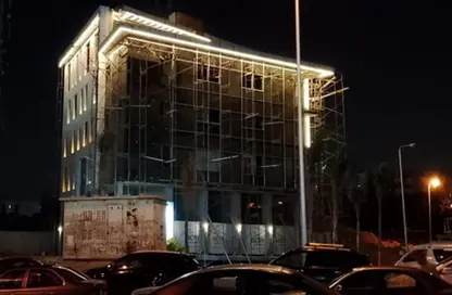 بناية كاملة - استوديو - 8 حمامات للبيع في التجمع الاول - مدينة القاهرة الجديدة - القاهرة